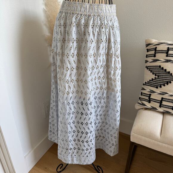 Lilla P Blue Eyelet Side Button Cotton Midi Skirt Hyacinth NEW Size Small - Picture 4 of 12